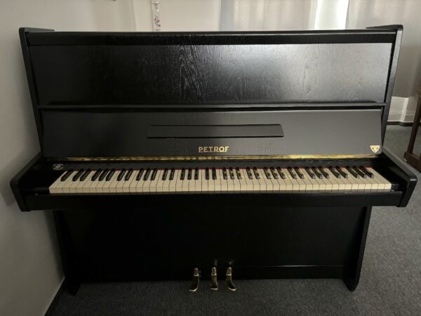 Piano Petrof Opera, černé české piano bazar 004PC