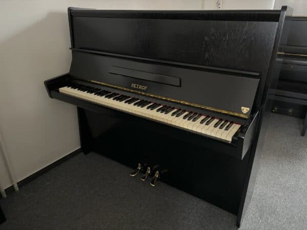 Piano Petrof Opera, černé české piano bazar 004PC