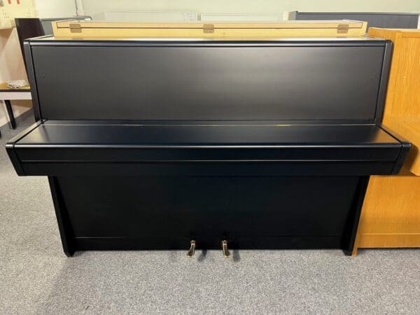 Petrof Harmonie, černé piano Petrof 103PC