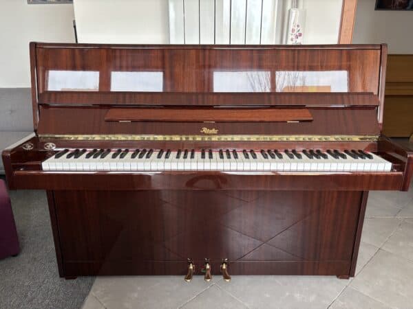 Piano Rösler/Petrof, lesklé piano 011PH