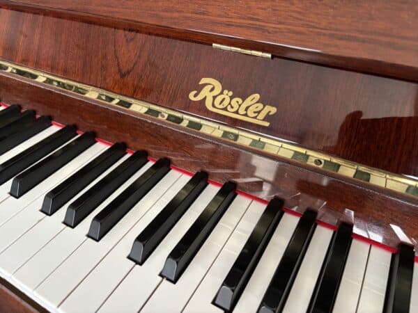 Piano Rösler/Petrof, lesklé piano 011PH