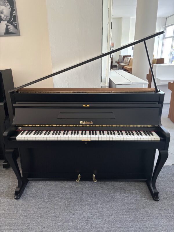 Černé piano demimchippendale, piano s nohami, české pianino Weinbach 003PC