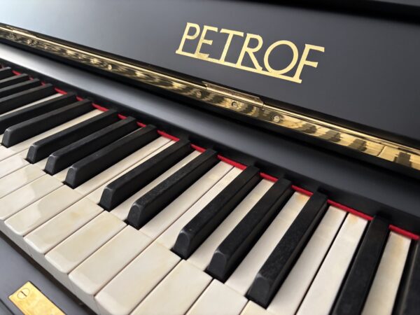 Koncertní piano Petrof, Petrof A 150 cm, Petrof áčko po generální opravě 013PC