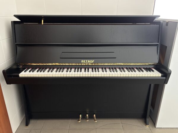 Petrof K114 klasik černé piano 007PC