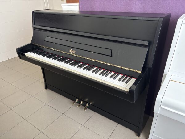 Černé pianino Rösler, bazar klavírů Plzeň 004PC