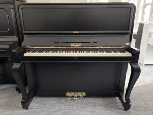 Petrof F 135, koncertní piano Petrof 001PC