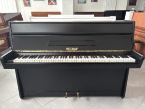 Černé Piano Petrof Harmonie, bazar pian Petrof 012PC